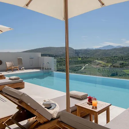 Anantia 2 - Scenic View, Luxury Experience Villa *